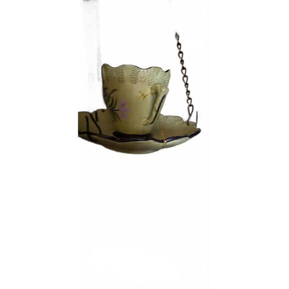 New Karen Penner Victorian Flower Teacup Hanging Birdfeeder - Picture 2 of 4